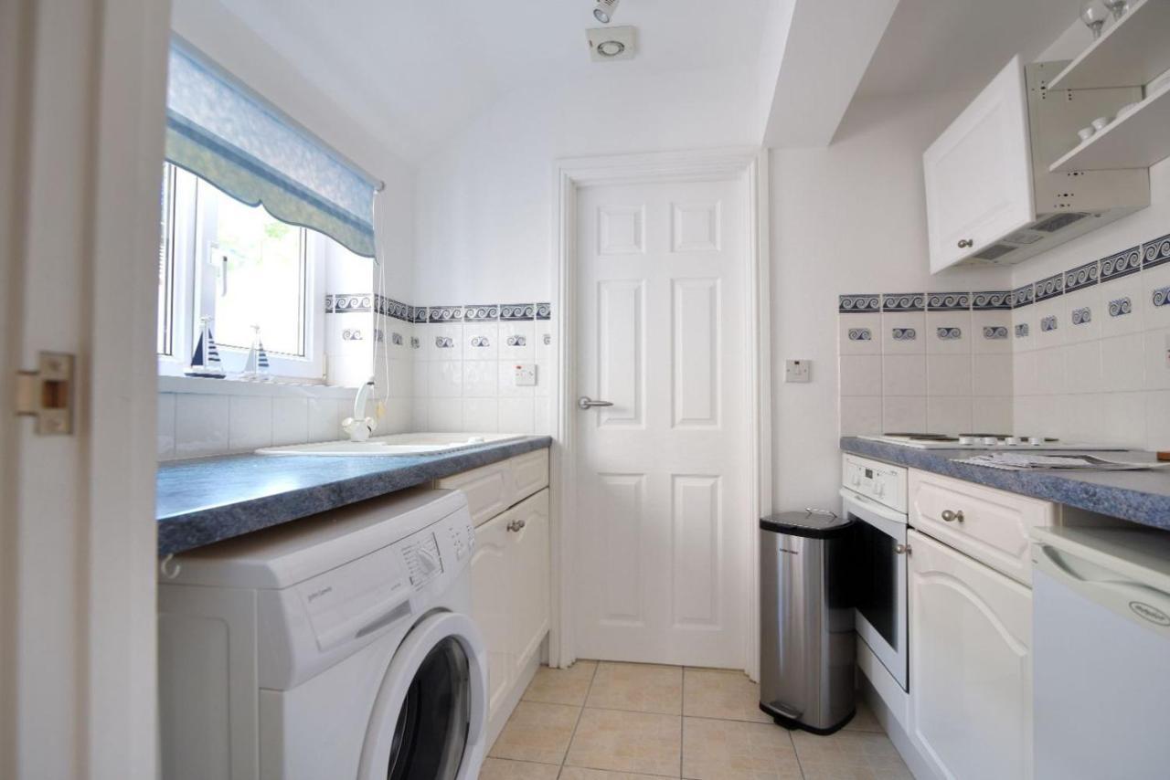 The Garden Suite Lyme Regis Eksteriør bilde